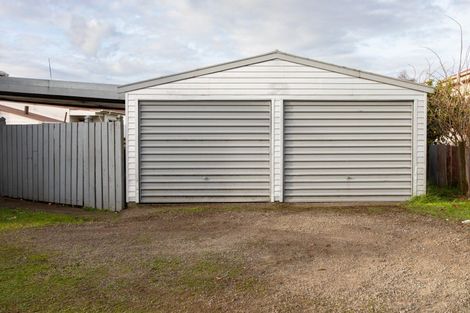 Photo of property in 32 Tennyson Street, Dannevirke, 4930