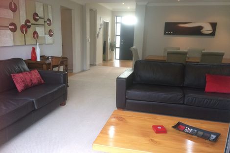 Photo of property in 12 Ysabel Crescent, The Gardens, Auckland, 2105