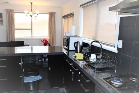 Photo of property in 34 Dissmeyer Drive, Clover Park, Auckland, 2019