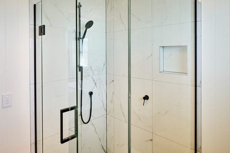 Photo of property in 10 Topsail Way, Whitby, Porirua, 5024