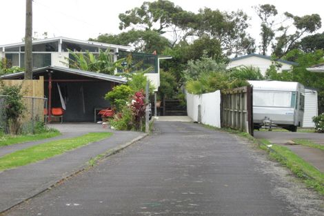 Photo of property in 64 Wallace Road, Mangere Bridge, Auckland, 2022