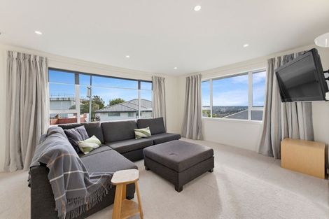 Photo of property in 1/14a Millhill Lane, Huntsbury, Christchurch, 8022
