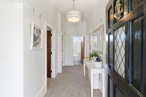 Photo of property in 42 Middlepark Road, Sockburn, Christchurch, 8042