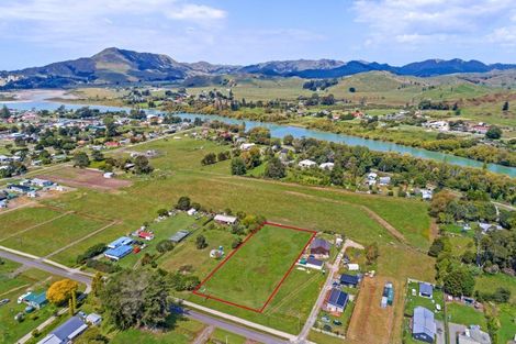 Photo of property in 60 Banks Street, Tolaga Bay, 4077