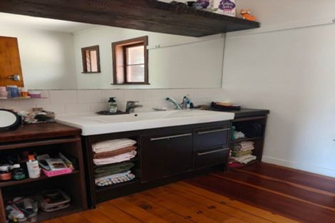 Photo of property in 54 Rockfield Road, Penrose, Auckland, 1061