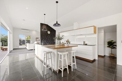 Photo of property in 8 Idris Road, Fendalton, Christchurch, 8052