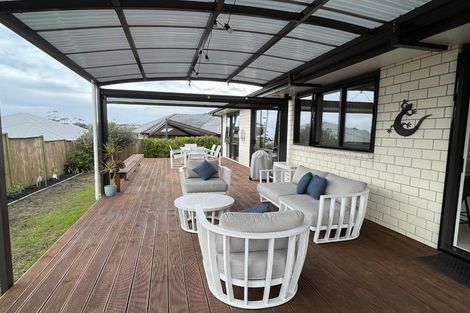 Photo of property in 2 Makaka Lane, Silverdale, 0932