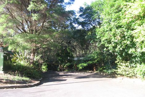 Photo of property in 50 Raymond Terrace, Northcote, Auckland, 0627