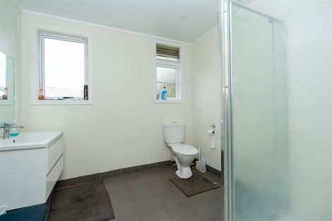 Photo of property in 143 Avalon Drive, Nawton, Hamilton, 3200