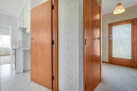 Photo of property in 28 Linwood Avenue, Mount Albert, Auckland, 1025