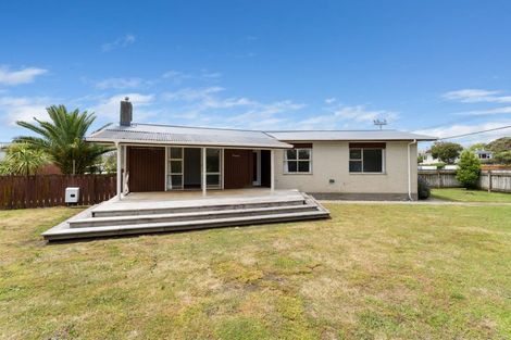 Photo of property in 57 Martin Road, Paraparaumu Beach, Paraparaumu, 5032