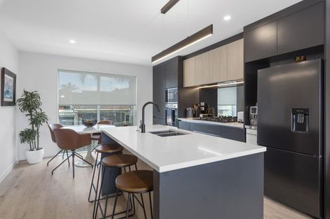 Photo of property in 4/4 Jutland Road, Hauraki, Auckland, 0622