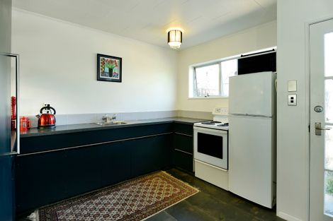 Photo of property in 2/68 Tasman Street, The Wood, Nelson, 7010