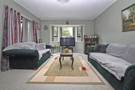 Photo of property in 4 Southview Place, Wattle Downs, Auckland, 2102