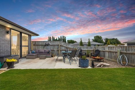 Photo of property in 27 Oldfield Lane, Marton, 4710