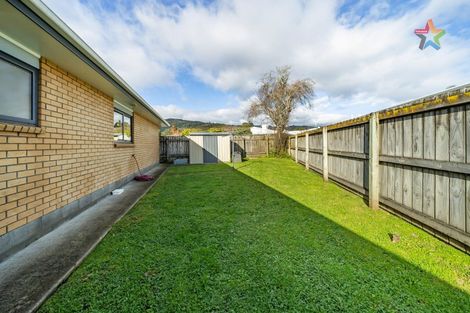 Photo of property in 14a Glen Road, Stokes Valley, Lower Hutt, 5019