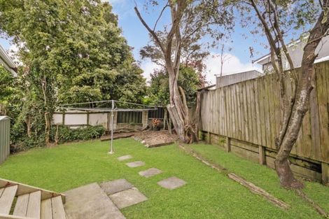 Photo of property in 2/58 Opaheke Road, Opaheke, Papakura, 2113