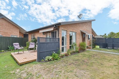 Photo of property in 14 Fulham Street, Islington, Christchurch, 8042