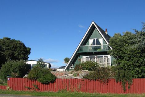 Photo of property in 7 O'rourke Place, Otaki Beach, Otaki, 5512