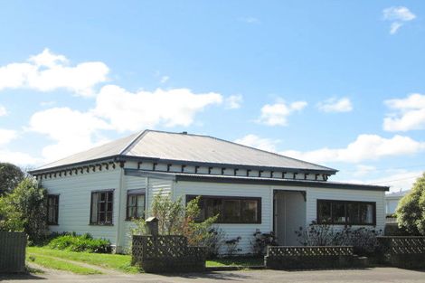 Photo of property in 10 Russell Street, Marton, 4710