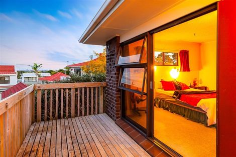 Photo of property in 212 Royal Road, Massey, Auckland, 0614