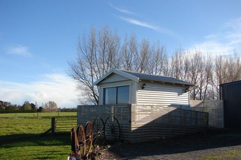 Photo of property in 117 Centre Bush Otapiri Road, Kauana, Winton, 9782