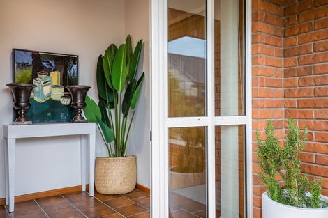 Photo of property in 3/61 Waimairi Road, Upper Riccarton, Christchurch, 8041