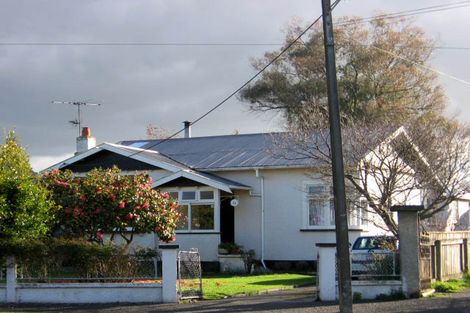Photo of property in 31 Cambridge Terrace, Masterton, 5810