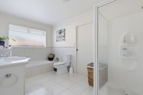 Photo of property in 63b Malta Crescent, Katikati, 3129