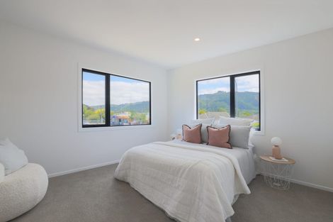 Photo of property in 272 Fergusson Drive, Heretaunga, Upper Hutt, 5018