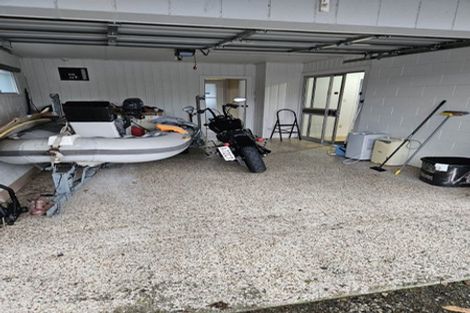 Photo of property in 1/10 Queens Road, Elgin, Gisborne, 4010