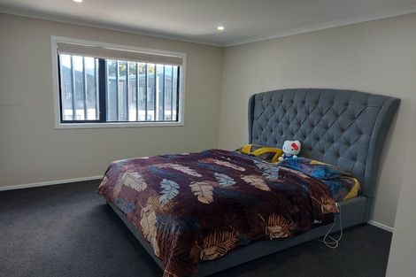 Photo of property in 11 Josland Lane, Wallaceville, Upper Hutt, 5018