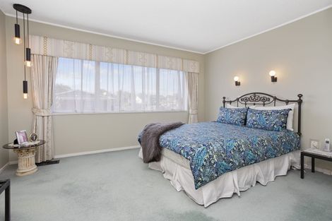 Photo of property in 14 Andes Avenue, Mangere Bridge, Auckland, 2022