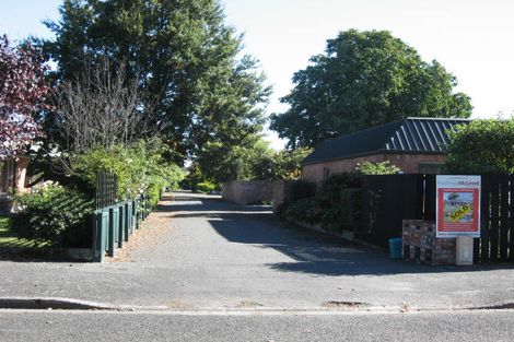 Photo of property in 13 Oak Grove, Ashburton, 7700