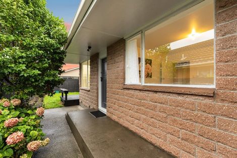 Photo of property in 4/25 Edgeware Road, St Albans, Christchurch, 8014