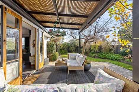 Photo of property in 90 Tait Drive, Greenmeadows, Napier, 4112