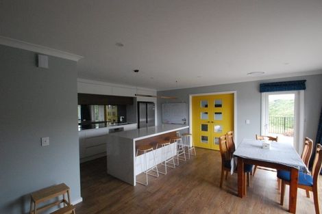 Photo of property in 16 Belize Grove, Grenada Village, Wellington, 6037