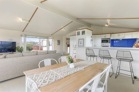 Photo of property in 80h Tirimoana Road, Te Atatu South, Auckland, 0602