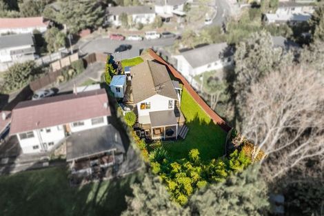 Photo of property in 28 Mawney Road, Henderson, Auckland, 0610