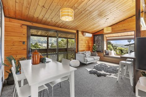 Photo of property in 16 Apple Terrace, Ranui, Porirua, 5024