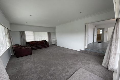 Photo of property in 89 Lynden Avenue, Hillcrest, Auckland, 0627