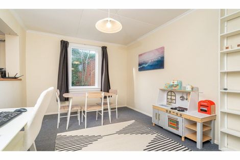 Photo of property in 51 Manapouri Street, Ravensbourne, Dunedin, 9022