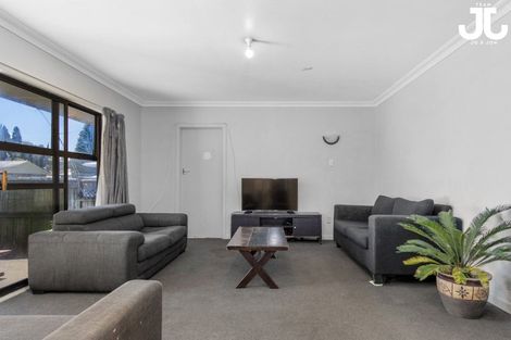 Photo of property in 6a Queen Road, Bellevue, Tauranga, 3110