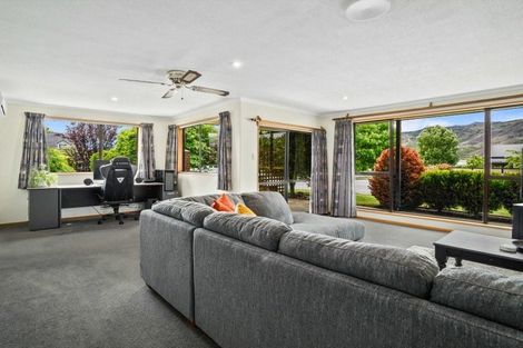 Photo of property in 33 Antrim Street, Cromwell, 9310