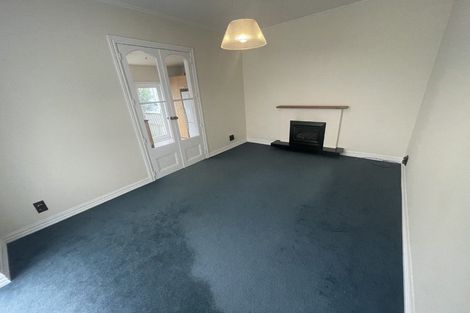 Photo of property in 12 Park Street, Thorndon, Wellington, 6011