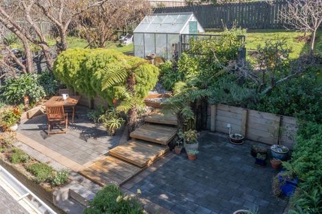 Photo of property in 103 Tilley Road, Paekakariki, 5034