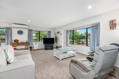 Photo of property in 9 Zeus Avenue, Henderson, Auckland, 0612