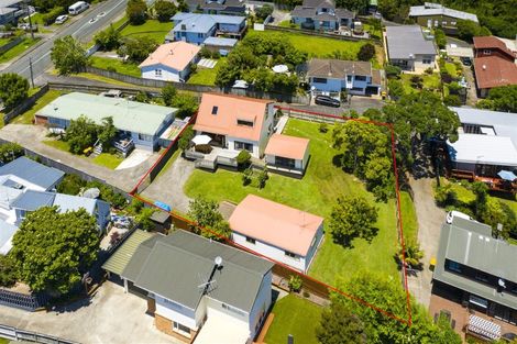 Photo of property in 3/92 Verbena Road, Birkdale, Auckland, 0626