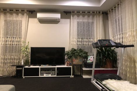 Photo of property in 12 The Runway, Wigram, Christchurch, 8042