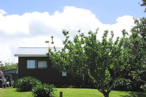 Photo of property in 10 Douglas Street, Okitu, Gisborne, 4010